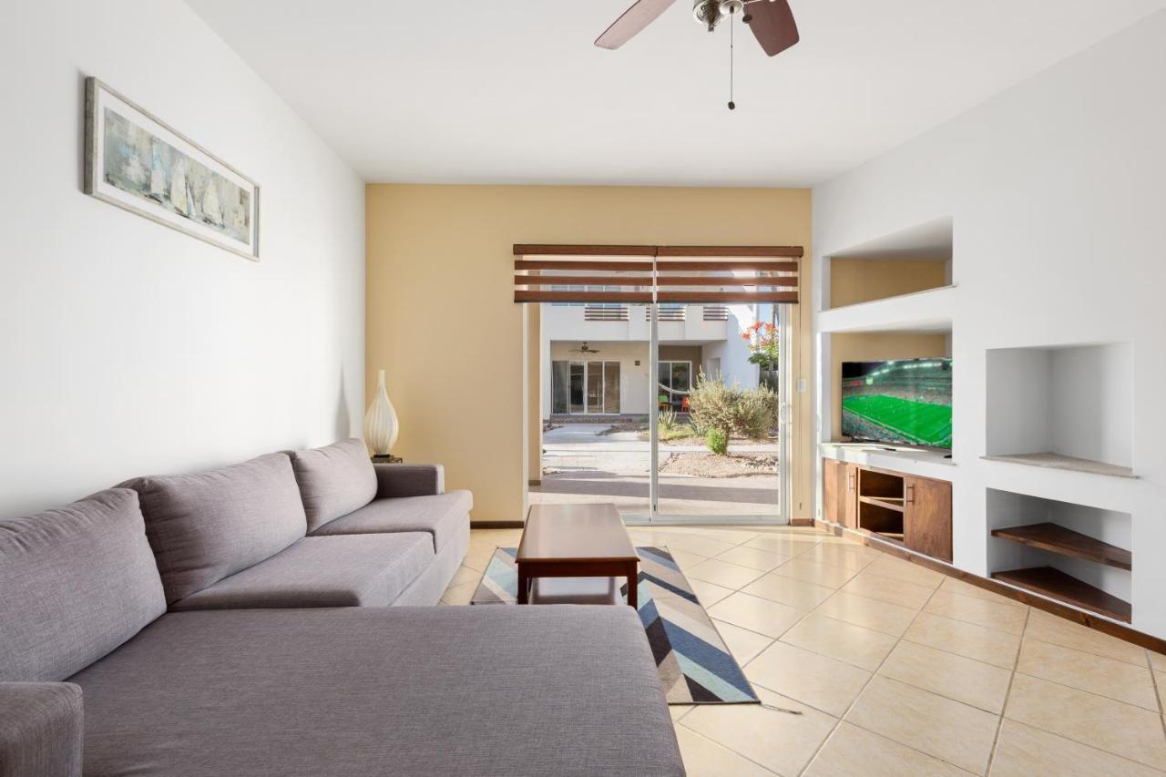 Villa Caracoles Homes