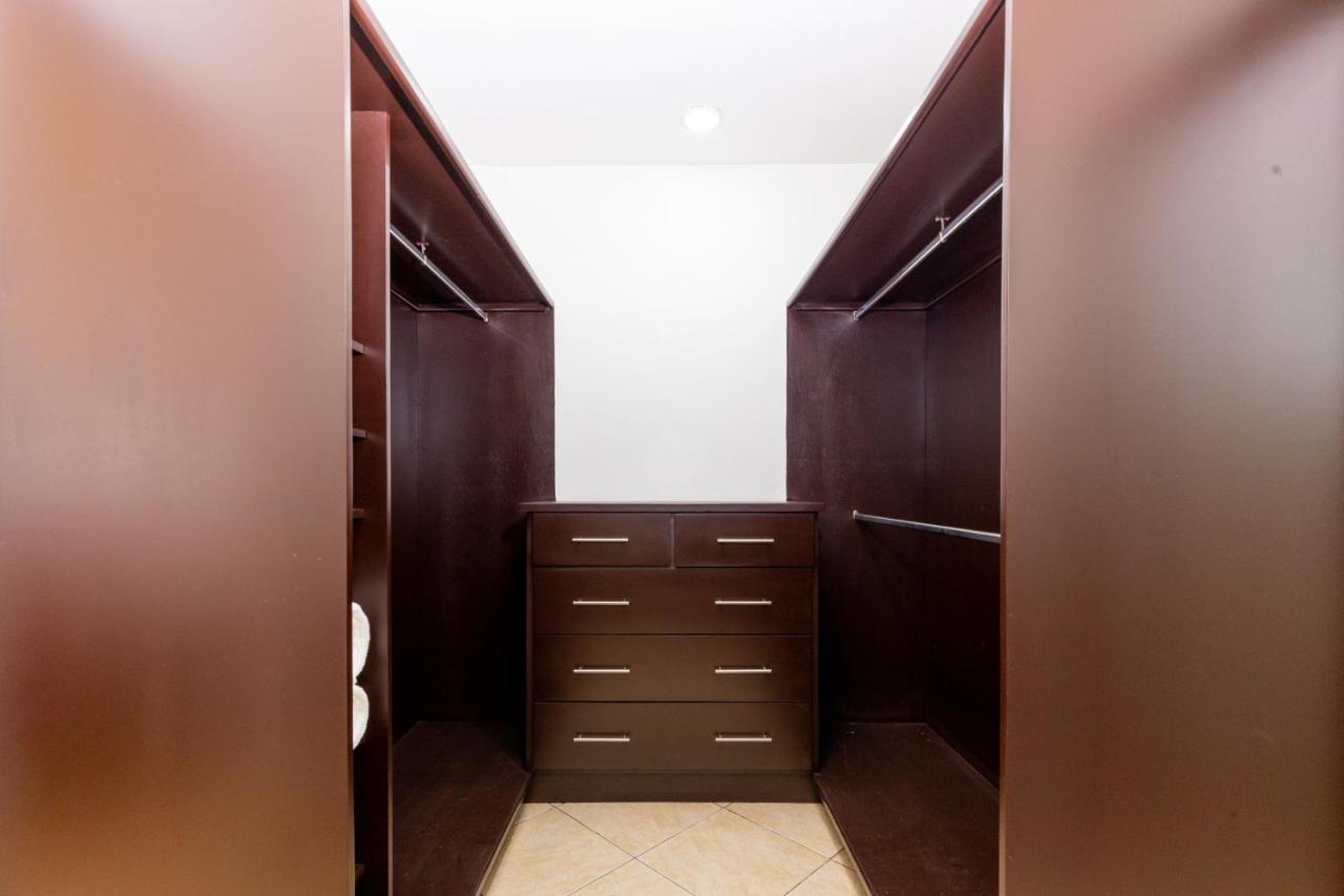 Villa Caracoles Homes